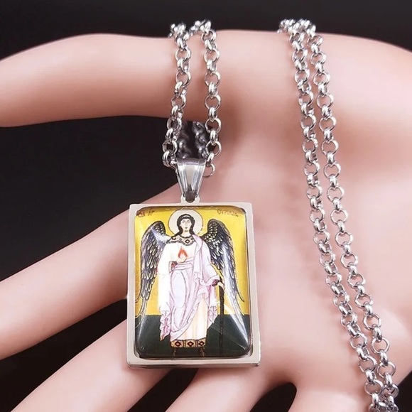 BEAUTIFUL Glass Arch Angel Michael Silver Protection Necklace Pendant - Picture 6 of 6